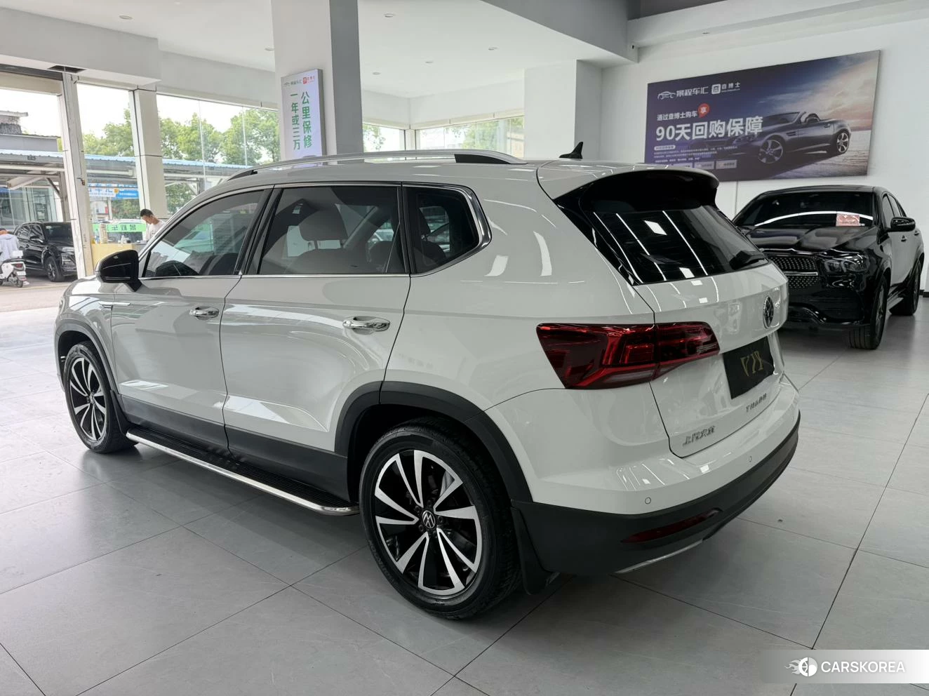 Volkswagen Tharu 2022 Белый из Китая, фото 2