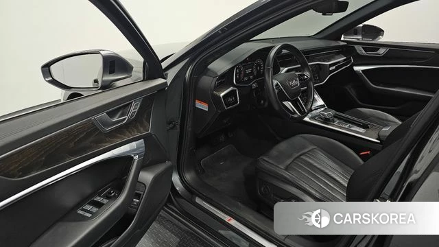Audi A6 (C8) 2019 Серебристо-серый из Кореи, фото 2