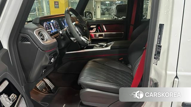 Mercedes-Benz G-Class W463b 2024 Белый из Кореи, фото 2
