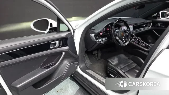 Porsche Panamera (971) 2018 Белый из Кореи, фото 2