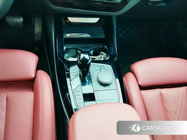 BMW X3 2024 Белый из Китая, фото 2