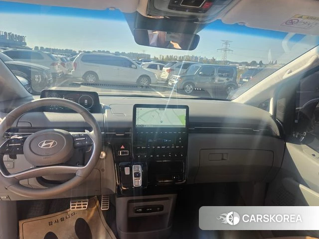 Hyundai Staria 2024 Белый из Кореи, фото 2