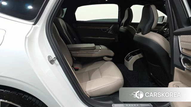 Volvo S90 2025 Белый из Кореи, фото 2