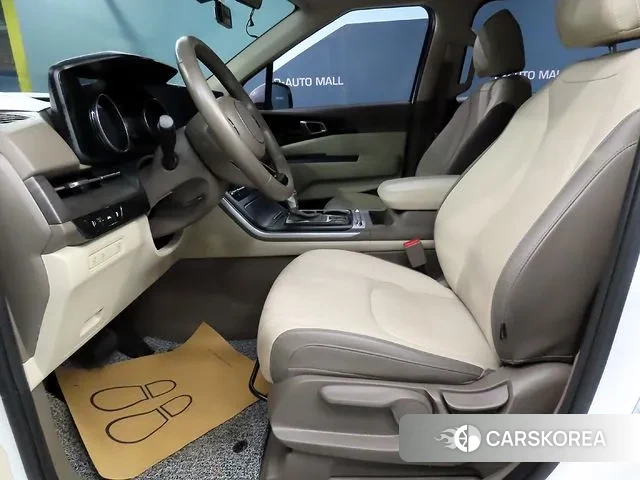 Kia Carnival 4th generation 2023 Белый из Кореи, фото 2