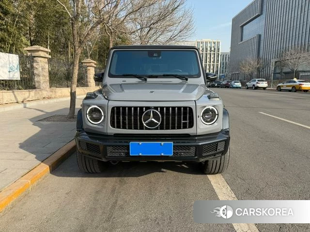 Mercedes-Benz G-Class 2023 Серебристо-серый из Китая, фото 2