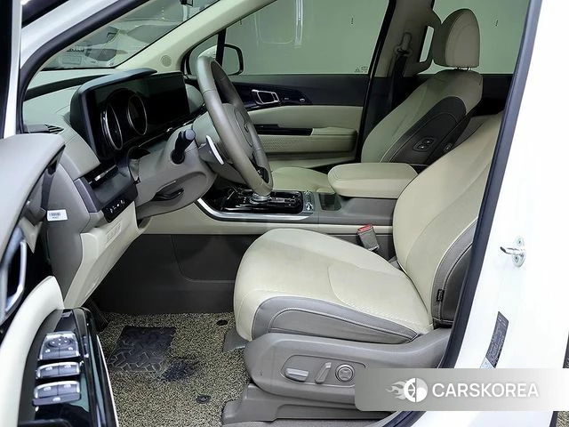 Kia Carnival 4th generation 2021 Белый из Кореи, фото 2