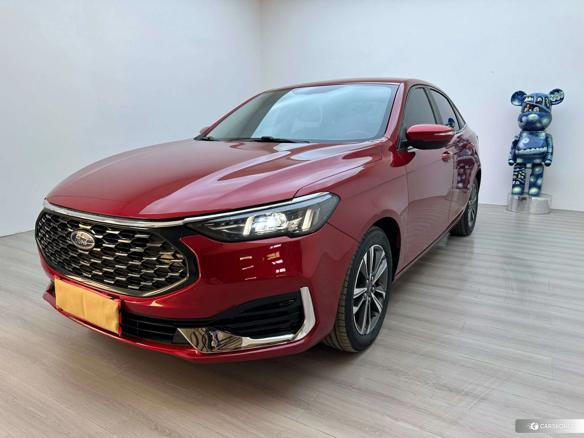 Ford Escort 2021 Красный из Китая, фото 2