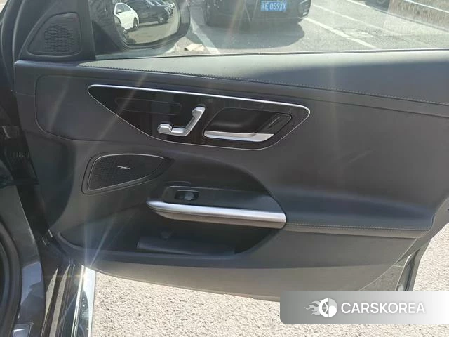 Mercedes-Benz C-class 2023 Темно-серый из Китая, фото 2