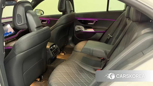 Mercedes-Benz E-Class W214 2025 Белый из Кореи, фото 2