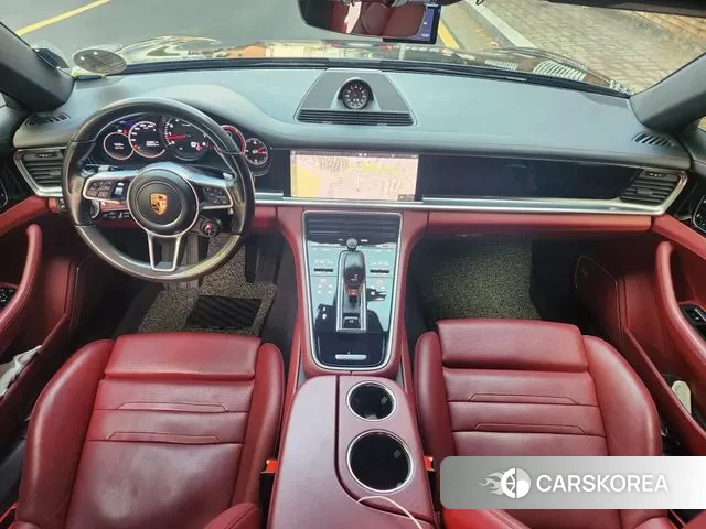 Porsche Panamera (971) 2020 Черный из Кореи, фото 2