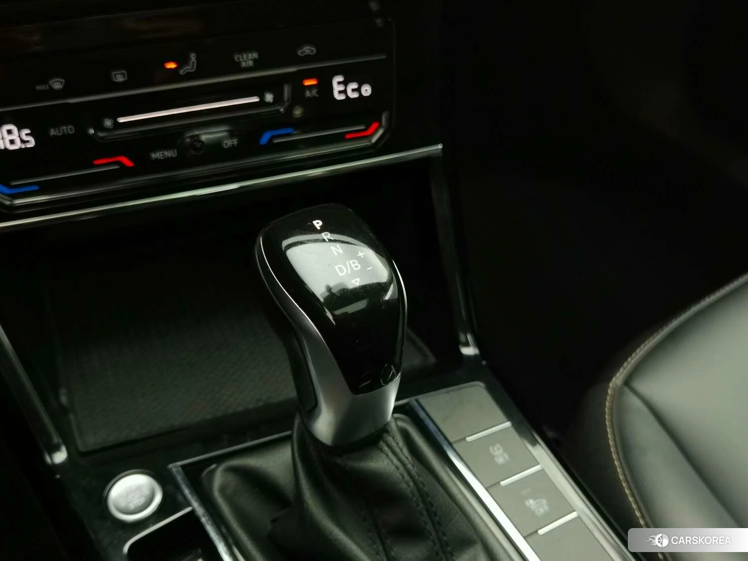 Volkswagen Passat 2019 Черный из Китая, фото 2