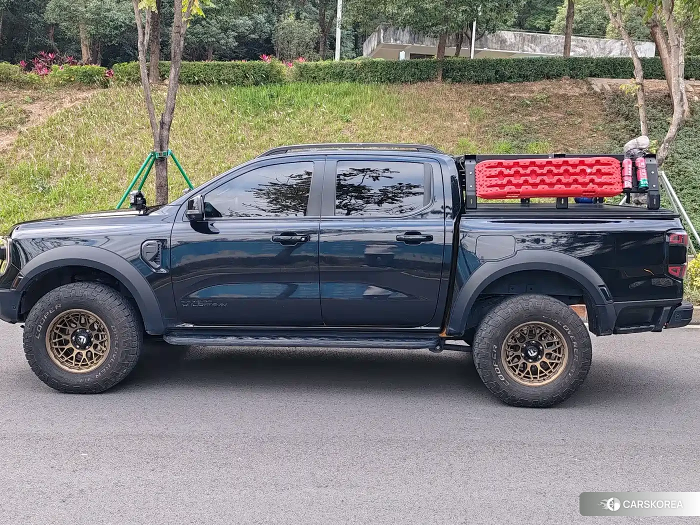 Ford Ranger 2024 Черный из Китая, фото 2