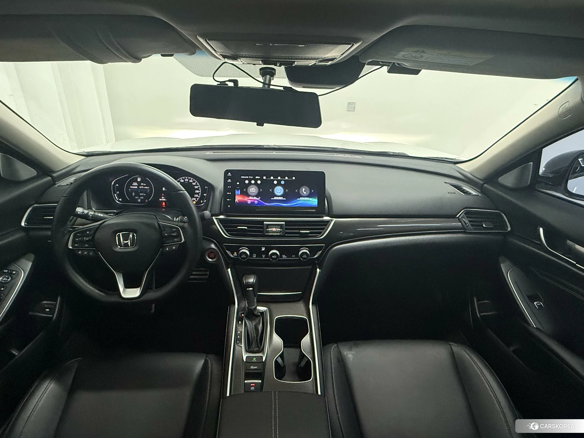 Honda Accord 2021 Белый из Китая, фото 2