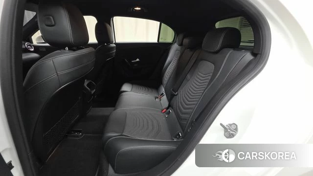 Mercedes-Benz A-Class W177 2020 Белый из Кореи, фото 2