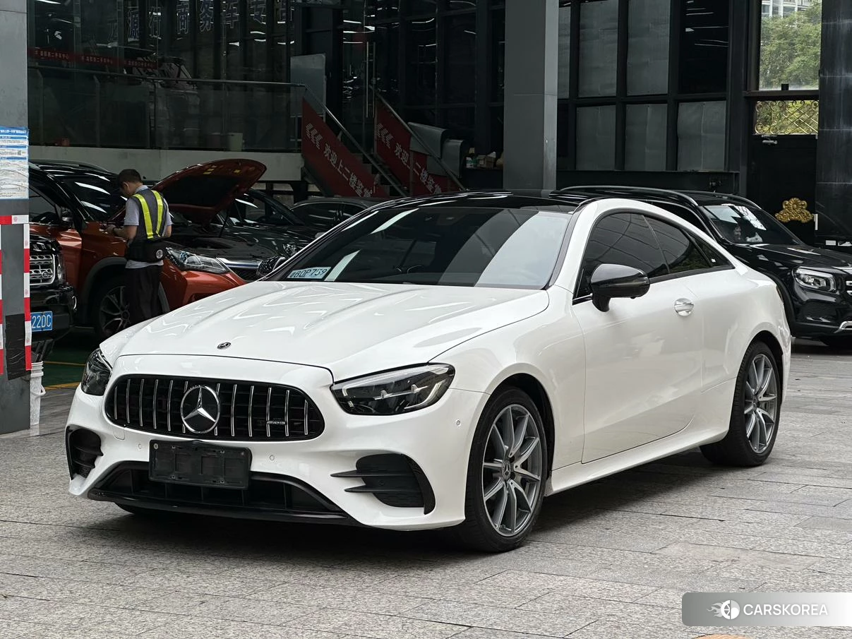Mercedes-Benz E-Class 2021 Белый из Китая, фото 2