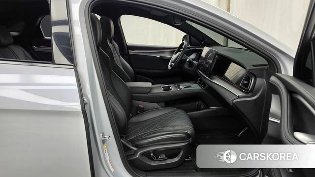 BYD Sea Lion 7 2025 Серебристо-серый из Кореи, фото 2