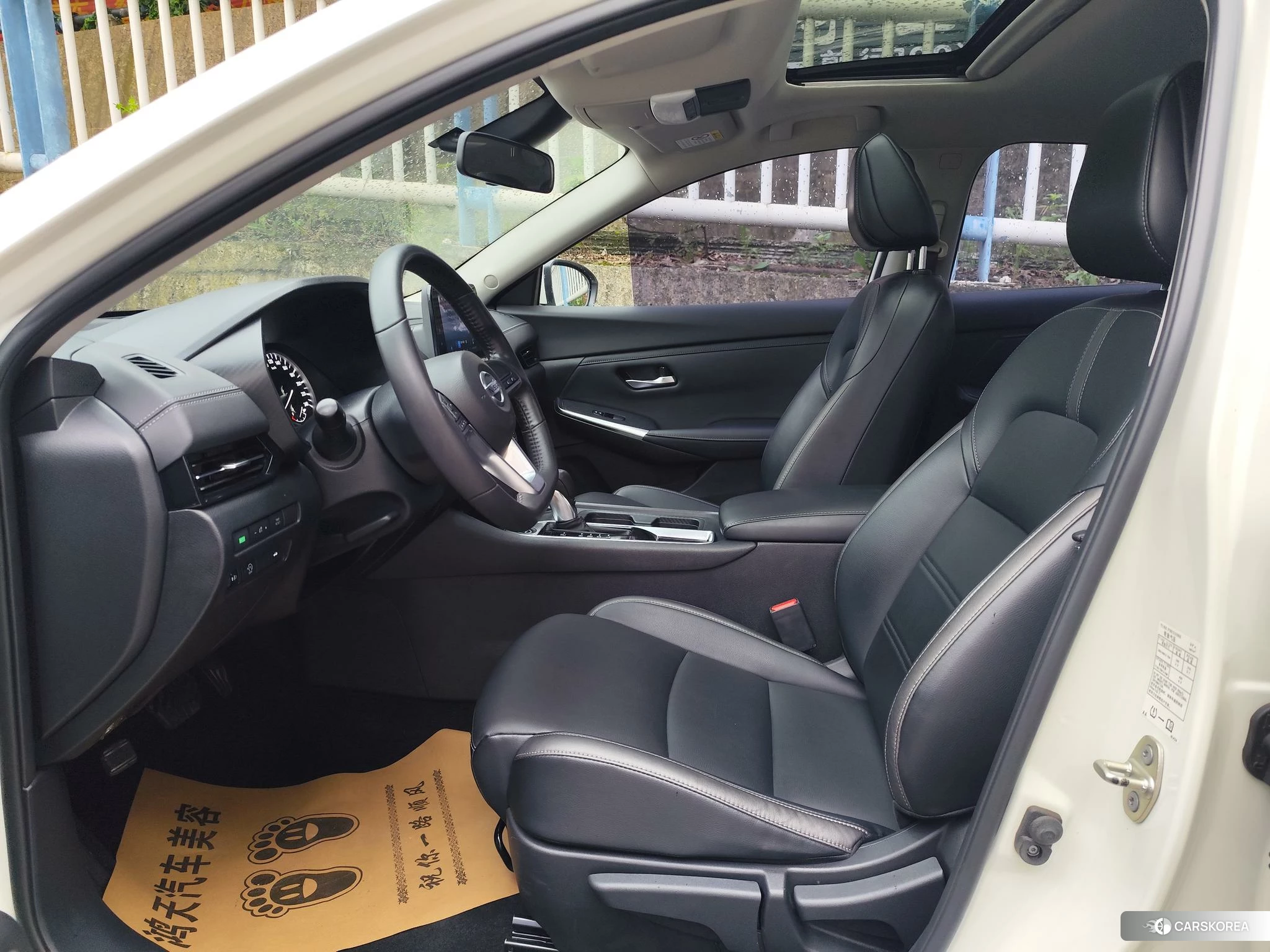 Nissan Sylphy 2021 Белый из Китая, фото 2