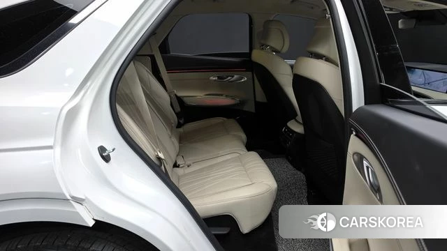 Genesis GV70 2024 Белый из Кореи, фото 2