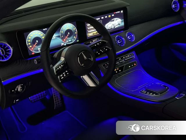 Mercedes-Benz E-Class 2021 Белый из Китая, фото 2