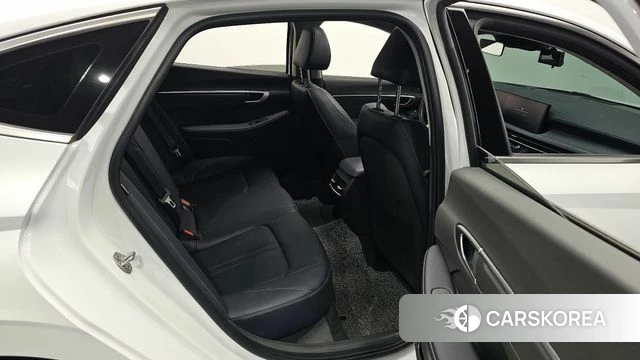 Hyundai Sonata D Edge (DN8) 2023 Белый из Кореи, фото 2