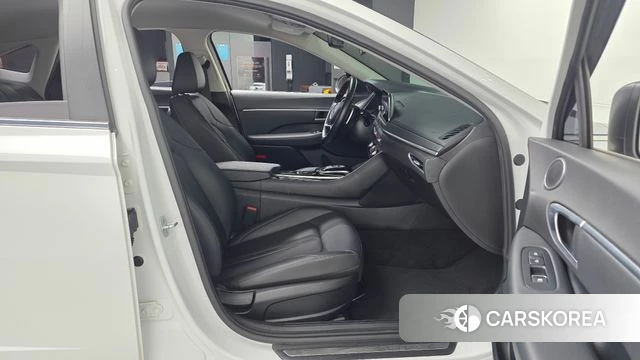 Hyundai Sonata (DN8) 2019 Белый из Кореи, фото 3
