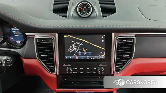 Porsche Macan 2018 Черный из Кореи, фото 2