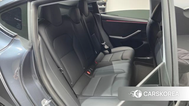 Tesla Model 3 2025 Серый из Кореи, фото 2