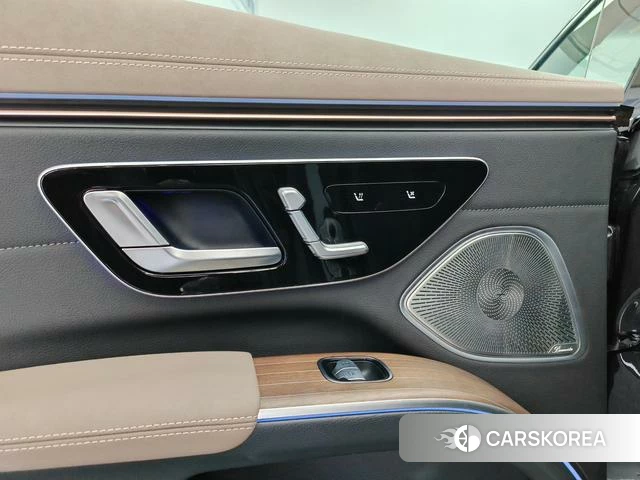 Mercedes-Benz EQS 2023 Темно-серый из Китая, фото 2