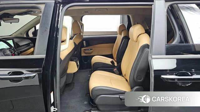 Kia Carnival 4th generation 2023 Черный из Кореи, фото 2