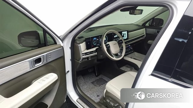 Hyundai Santa Fe (MX5) 2025 Белый из Кореи, фото 2