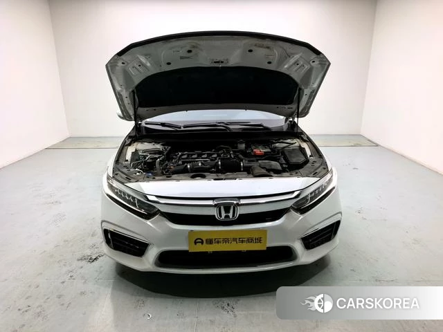 Honda Inspire 2021 Белый из Китая, фото 2