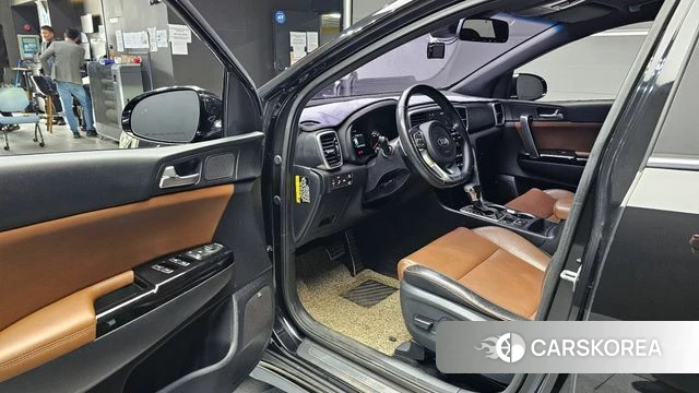 Kia Sportage The Bold 2019 Черный из Кореи, фото 2