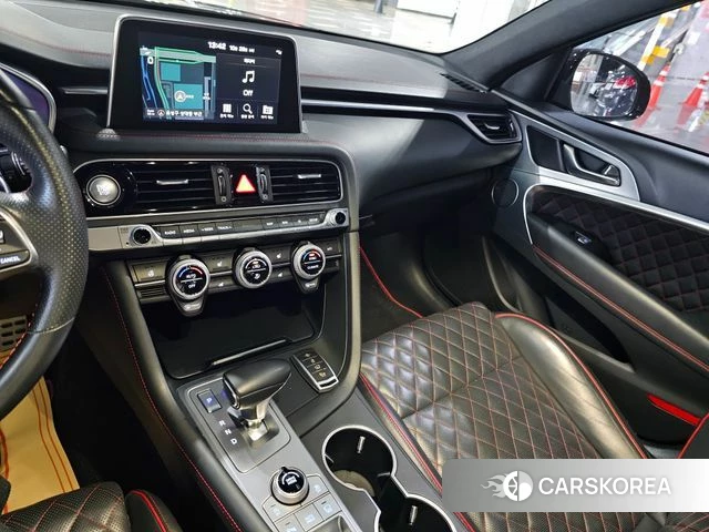 Genesis G70 2018 Черный из Кореи, фото 2