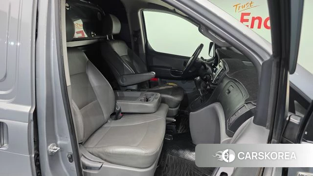 Hyundai The New Grand Starex 2018 Серебряный из Кореи, фото 2