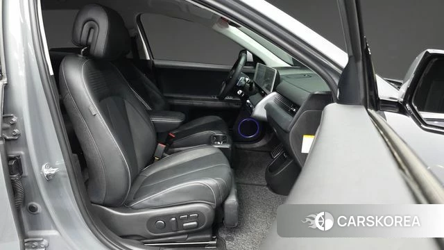 Hyundai Ionic 5 2022 Серебристо-серый из Кореи, фото 2