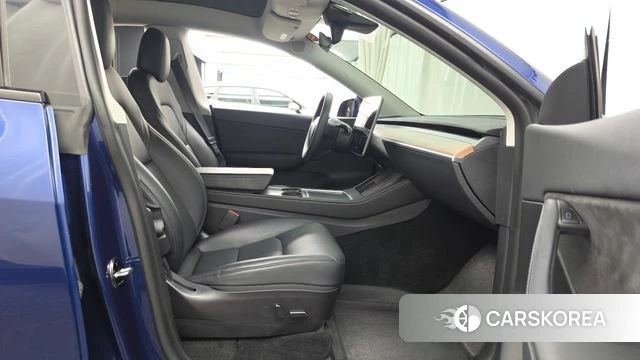 Tesla Model Y 2022 Синий из Кореи, фото 2