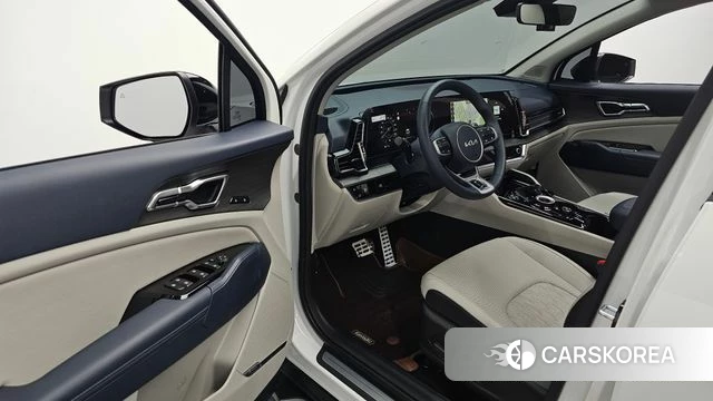 Kia Sportage 5th Generation 2022 Белый из Кореи, фото 2