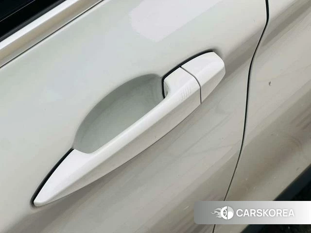 BMW X1 2023 Белый из Китая, фото 2
