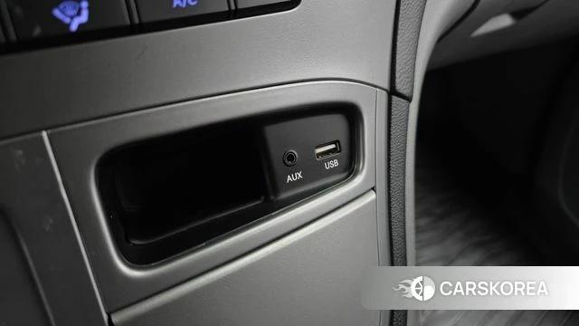 Hyundai The New Grand Starex 2021 Серебряный из Кореи, фото 2