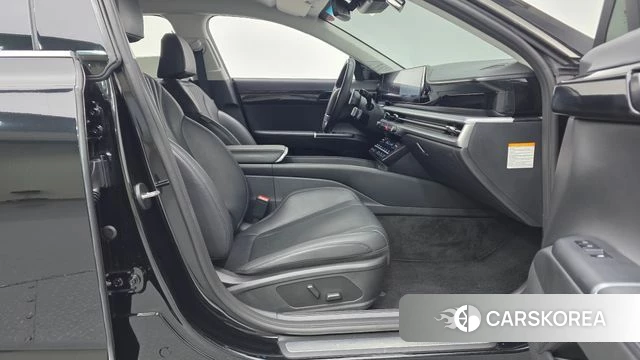 Hyundai Grandeur Hybrid (GN7) 2024 Черный из Кореи, фото 2
