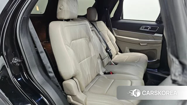 Ford Explorer 2018 Черный из Кореи, фото 2