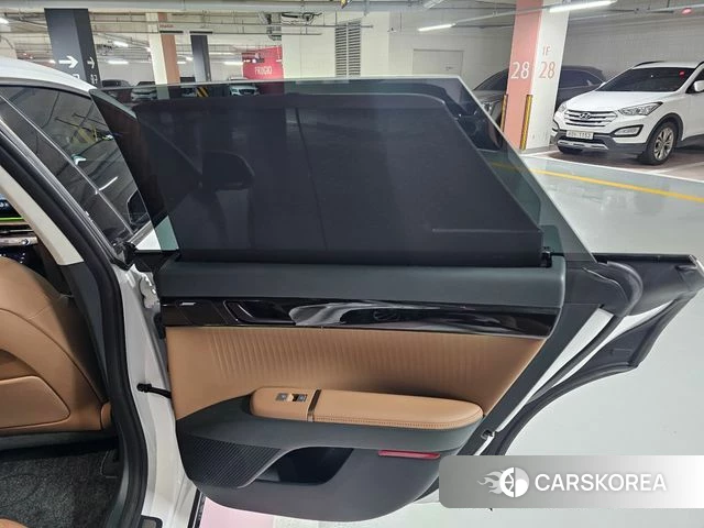 Hyundai Grandeur Hybrid (GN7) 2024 Белый из Кореи, фото 2