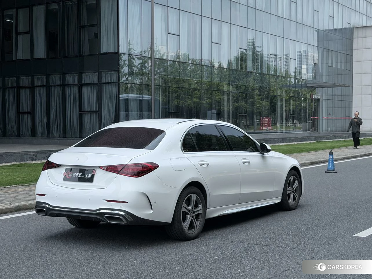 Mercedes-Benz C-class 2021 Белый из Китая, фото 2