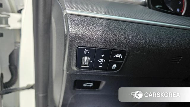 Kia K5 3rd generation 2020 Белый из Кореи, фото 2