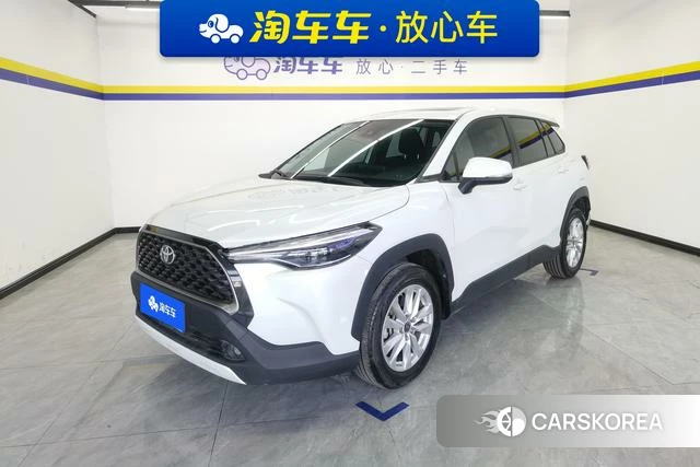 Toyota Corolla 2022 Белый из Китая, фото 2