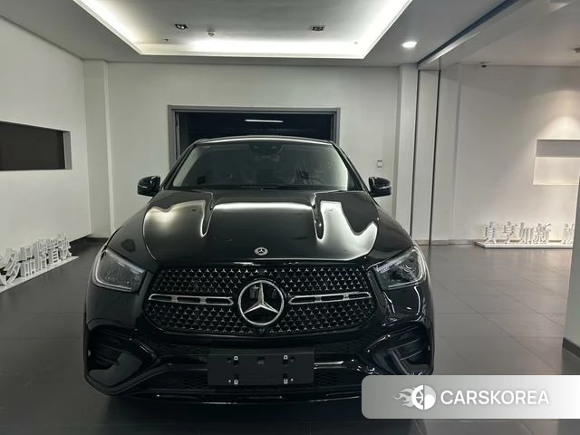 Mercedes-Benz GLE 2024 Черный из Китая, фото 2