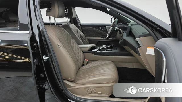 Kia K8 Hybrid 2022 Черный из Кореи, фото 2