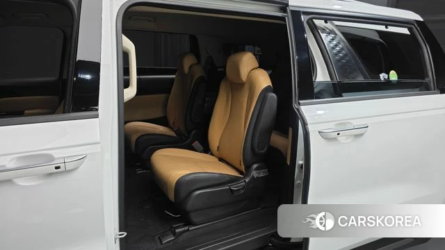 Kia Carnival 4th generation 2023 Белый из Кореи, фото 2