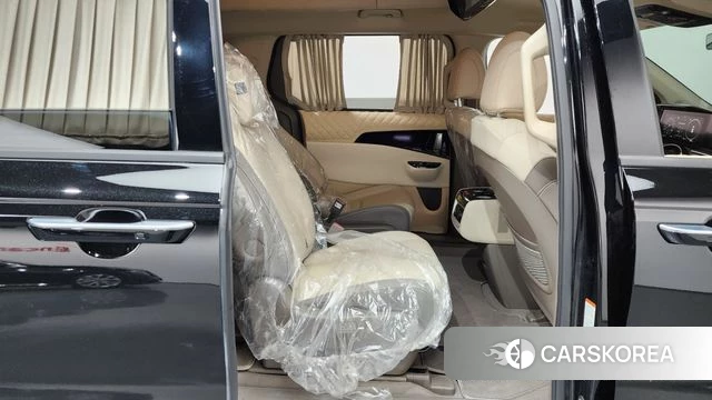 Kia Carnival 4th generation 2022 Черный из Кореи, фото 2