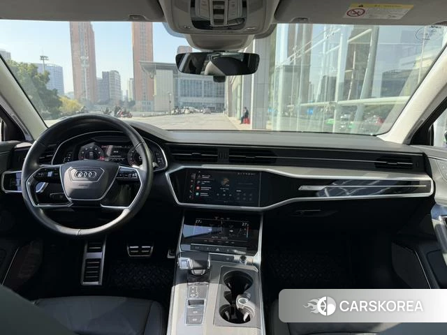 Audi A6 2022 Темно-серый из Китая, фото 2